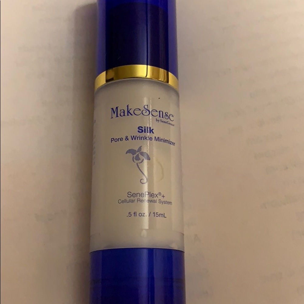 MakeSense Silk-Pore and Wrinkles Minimizer